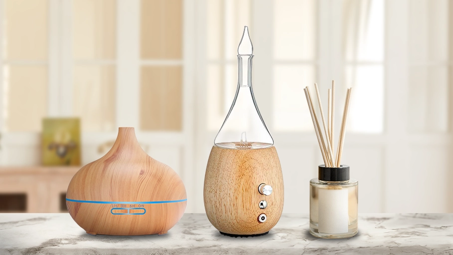 Types of aromatherapy diffusers Ultrasonic diffusers Nebulizing diffusers Evaporative diffusers